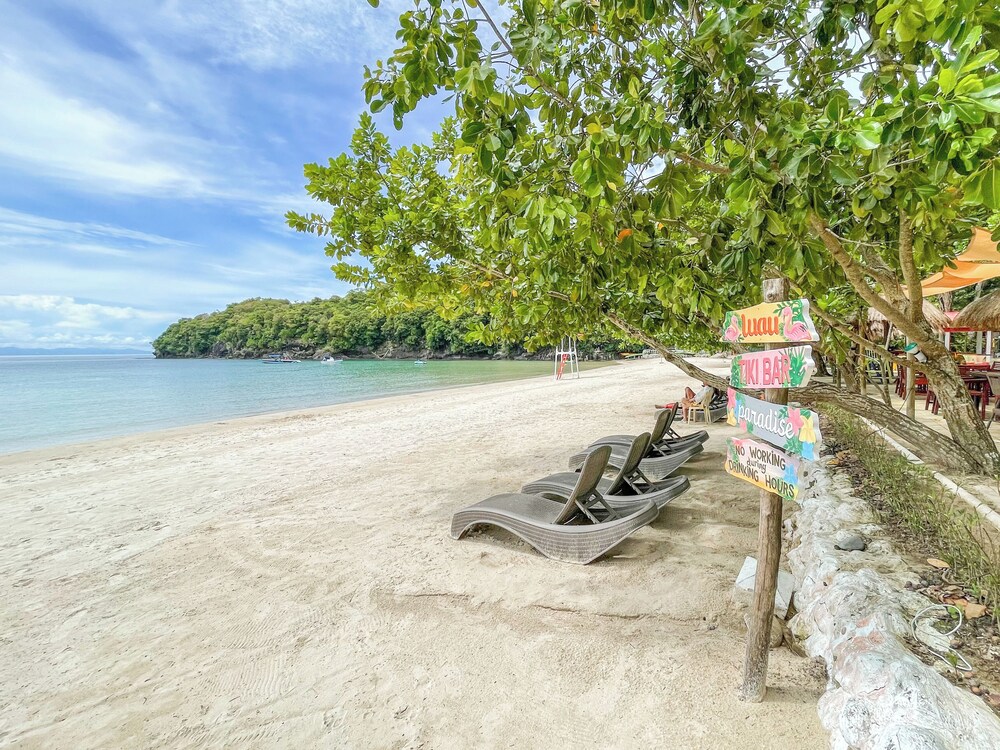 Dakak Park Beach Resort 42/50