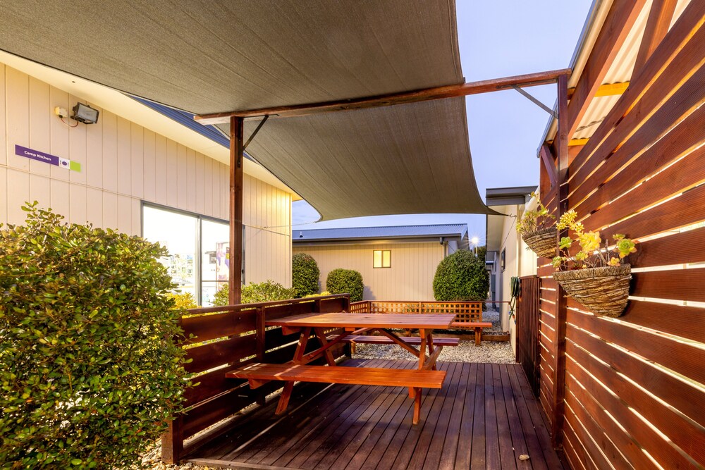 BIG4 Hobart Airport Tourist Park Hotel 24/48