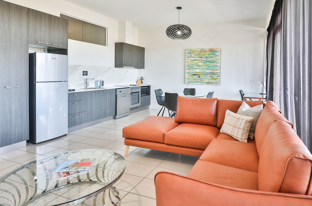 Indulge CBD Apartments 35/50