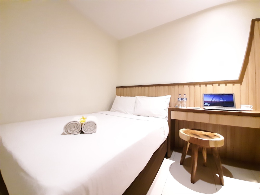 Hotel Pantes Kota Lama Semarang 9/29