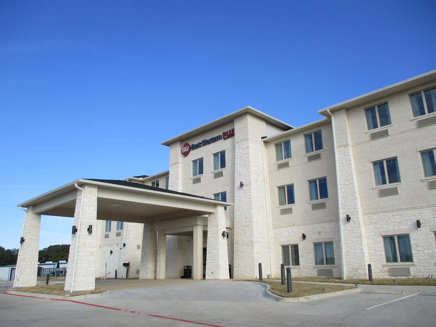 Merica Inn and Suites 9/9