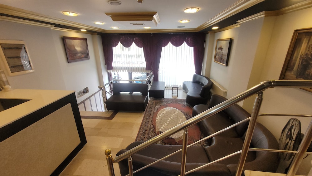 Mehmet Bey Hotel 36/70