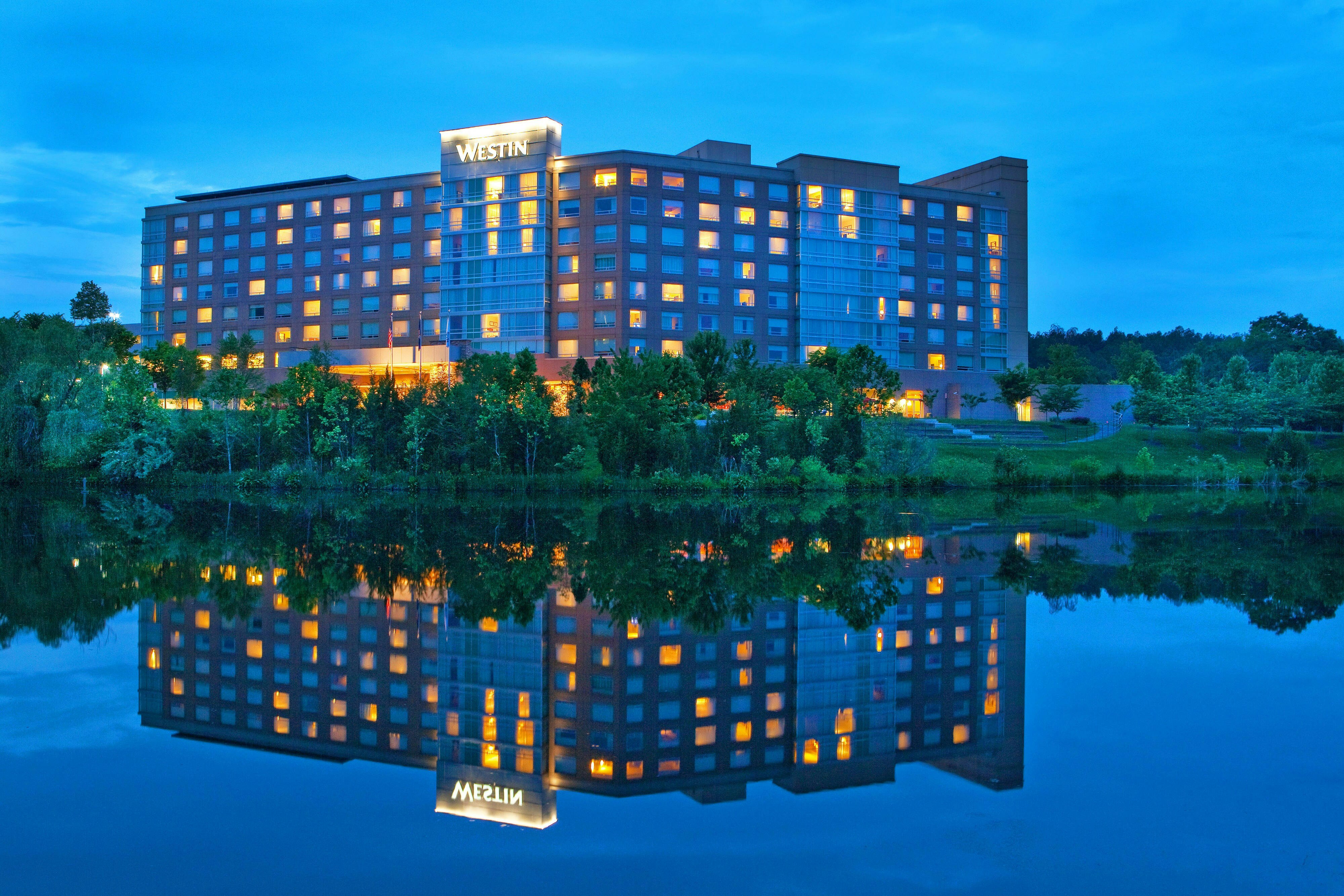 The Westin Washington Dulles Airport 2/6