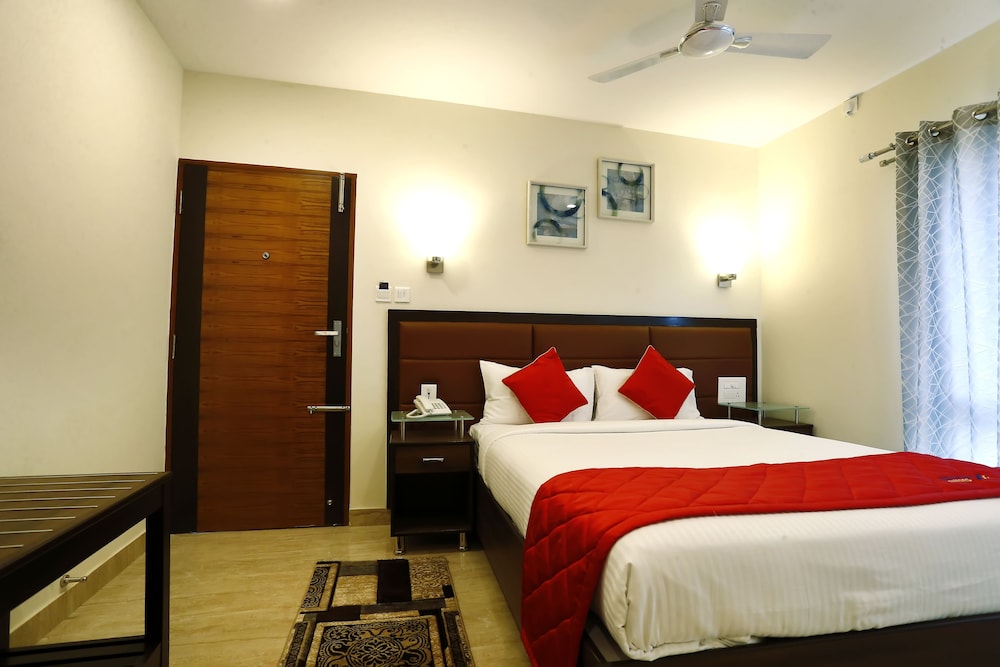 Breeze Suites Transit Hotel 18/34