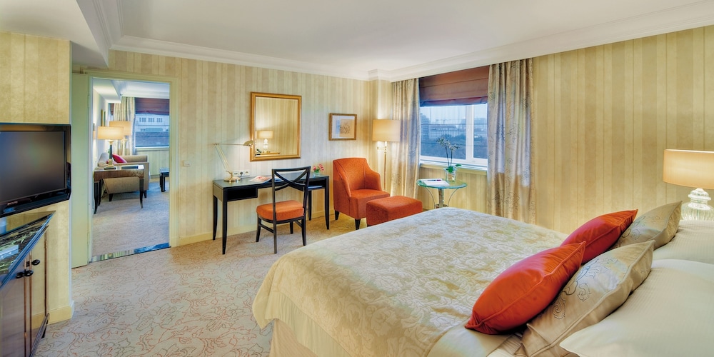 Intercontinental Vienna Hotel 19/81