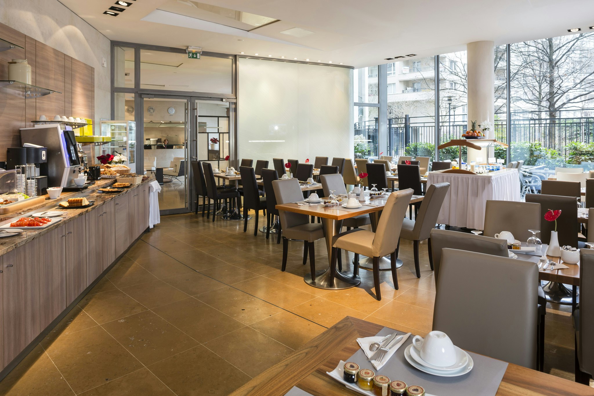 RESIDHOME COURBEVOIE LA DEFENSE 36/56