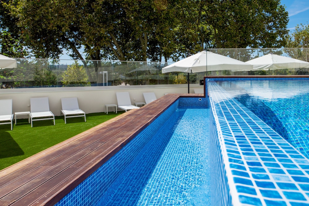 Lux Fatima Park Hotel Suites And Residence 28/50
