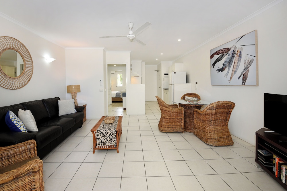 Marlin Waters Beachfront Apartments 87/100