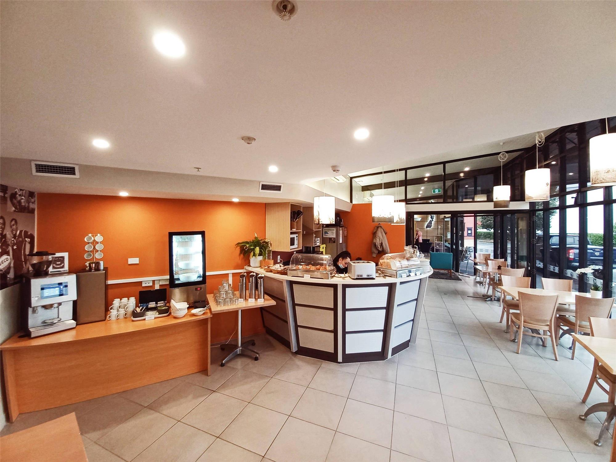 Quality Hotel Lincoln Green 10/42