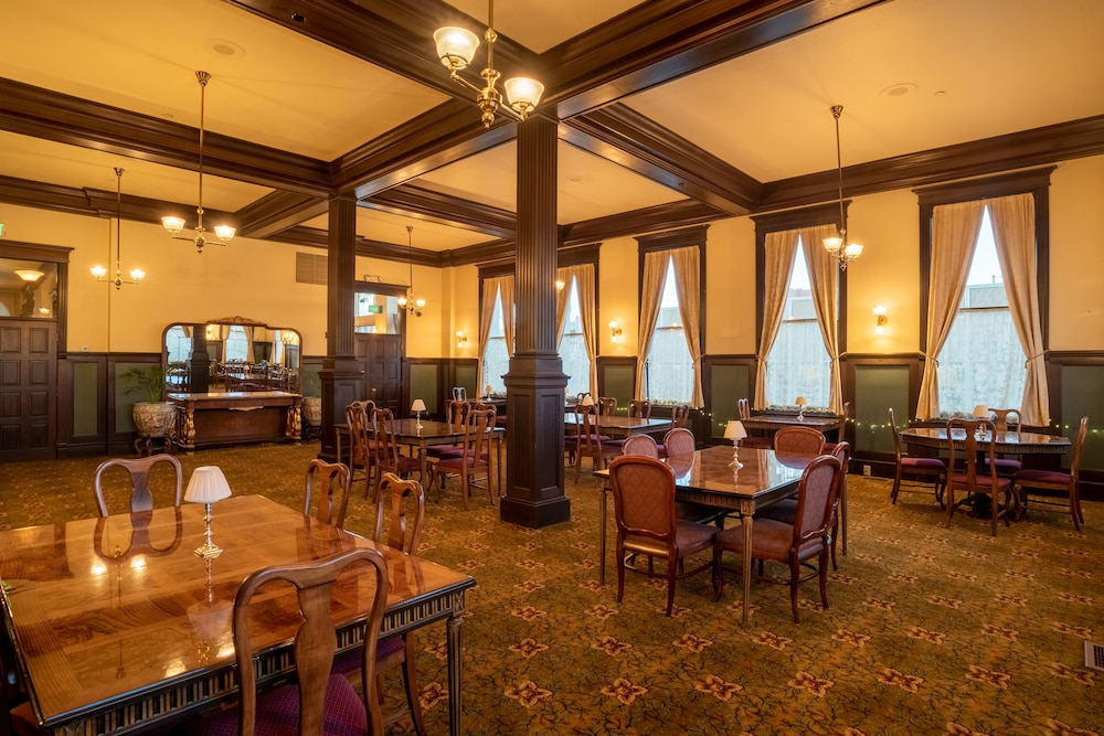Geiser Grand Hotel 34/50