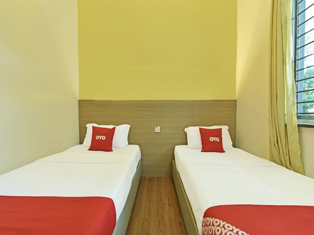 OYO 44036 Hotel De Perdana Hill 19/34