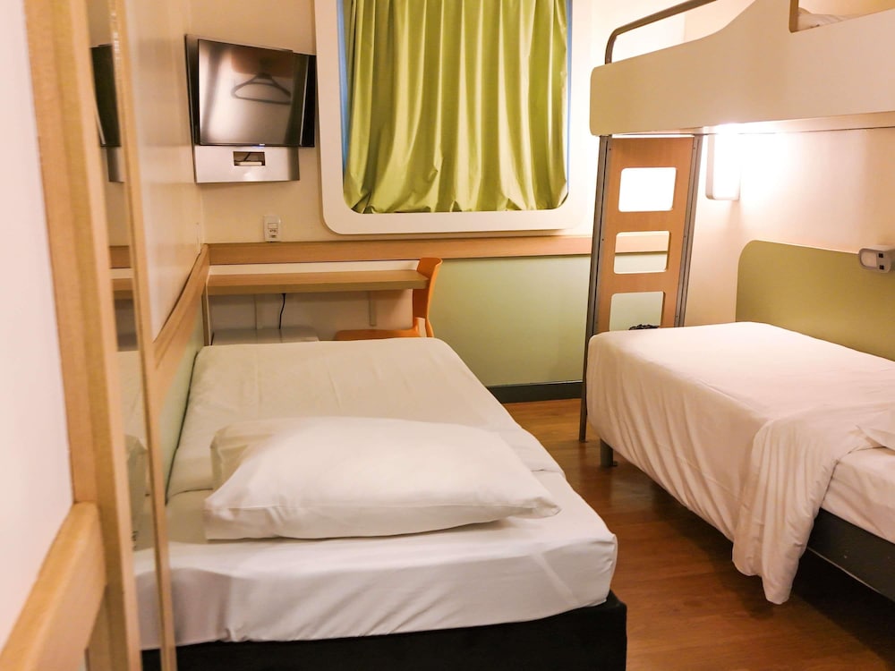 Ibis Budget Sertaozinho 30/61