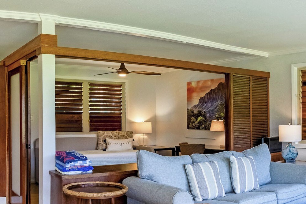 Hanalei Colony Resort 36/73