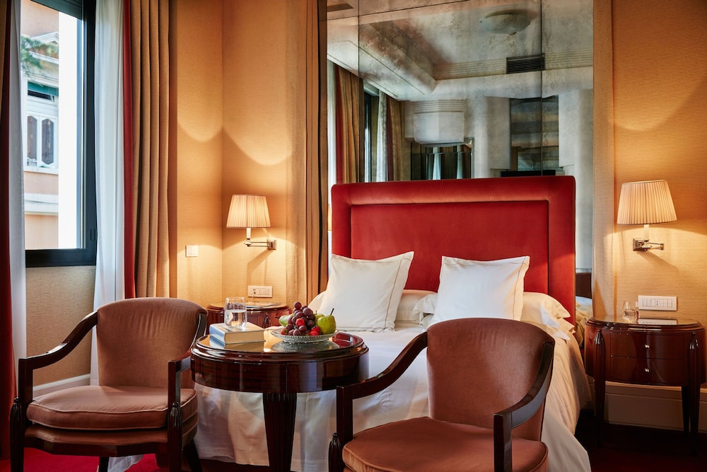 Hotel Lord Byron, an SLH Hotel 36/52