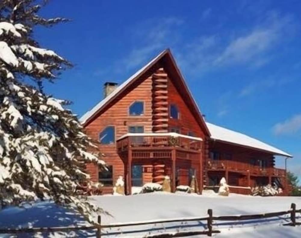 Point Au Roche Lodge 3/50