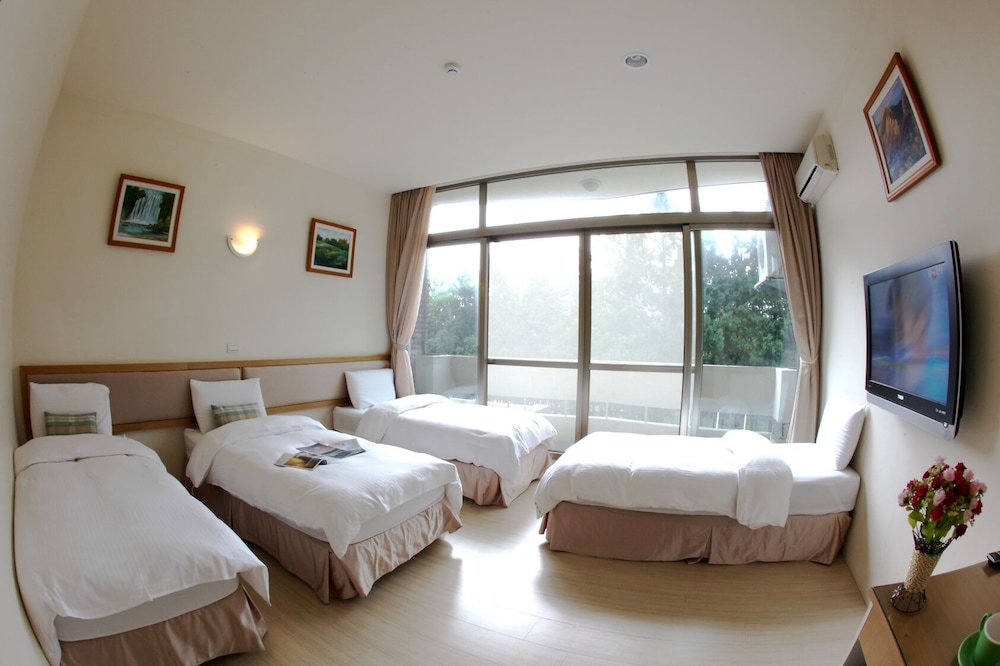 Sun Moon Lake Youth Activity Center Hostel 3/37