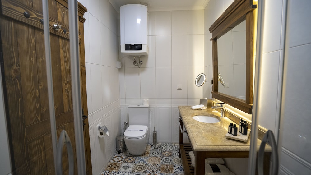Sizmahan Hotel 5/64