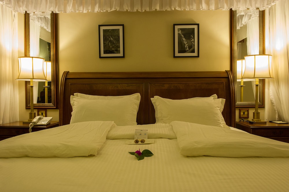 NGORONGORO OLDEANI MOUNTAIN LODGE 10/49