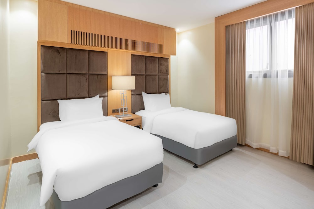 فندق راديسون بلو - بريدة(Radisson Blu Hotel Buraidah) 17/75