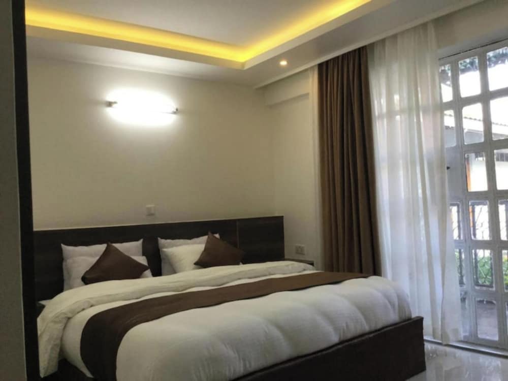 STANDARD, TWIN BEDS