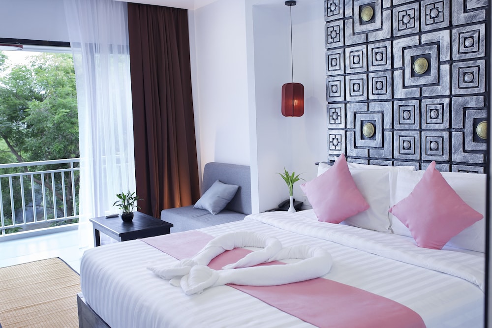 Ladear Priviledge Rooms 14/78