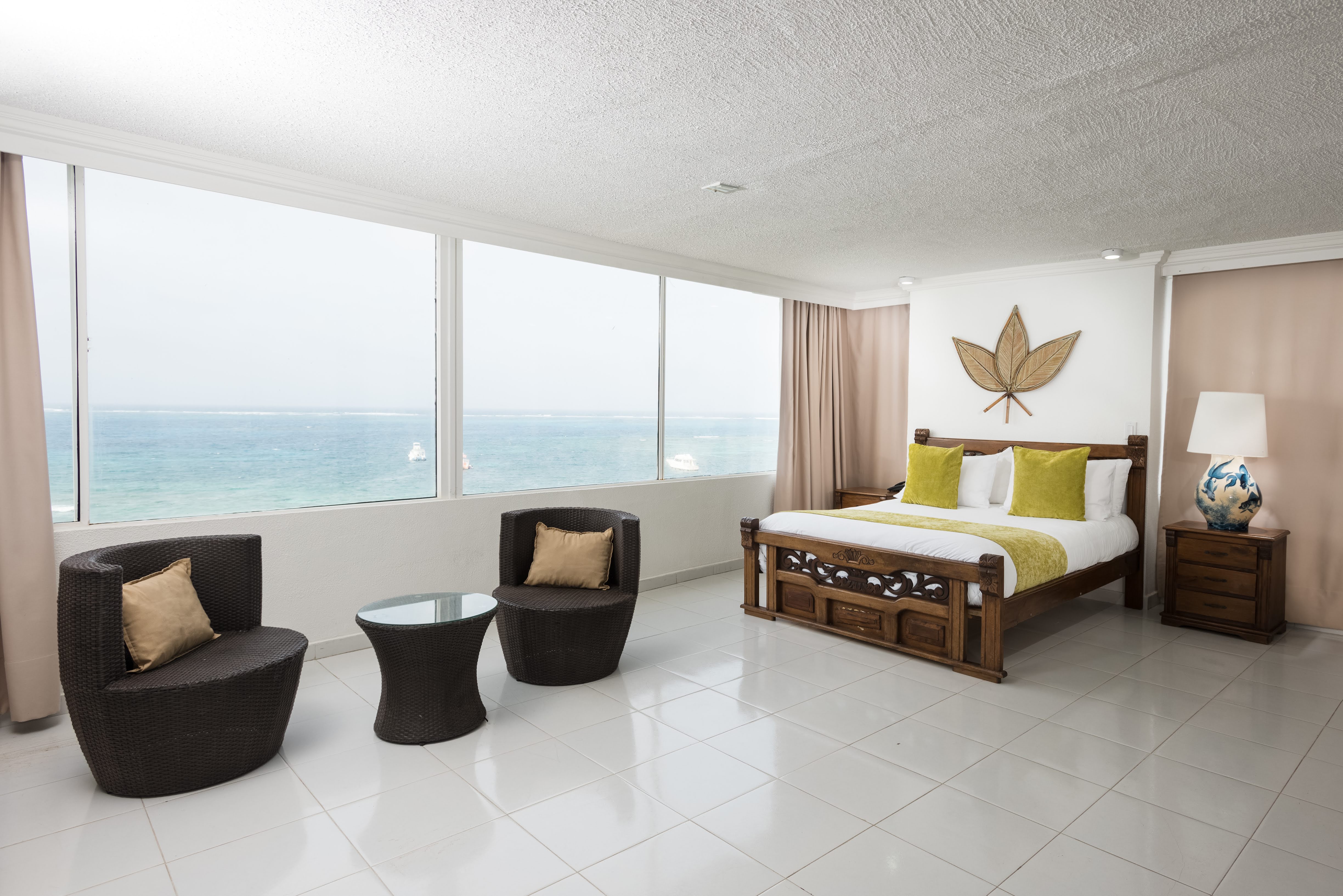 غرفة بسرير كينج بإطلالة على البحر، Hotel Calypso Beach 4/4