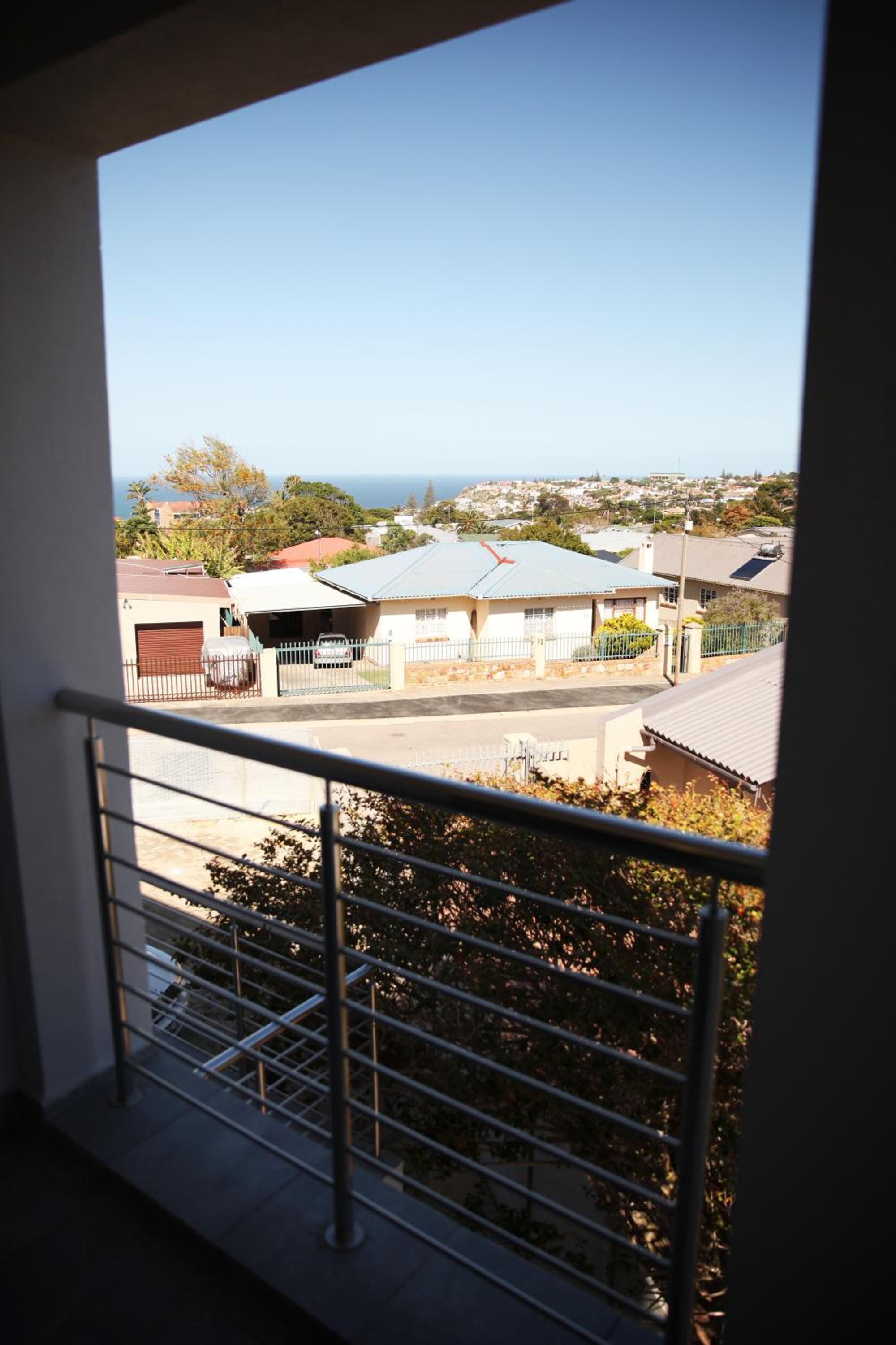 Mari-Amor Self-Catering Apartments 2/23