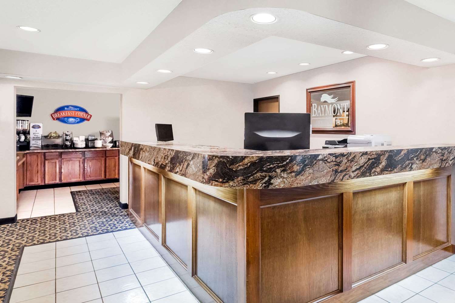 Baymont By Wyndham Lemars 2/9