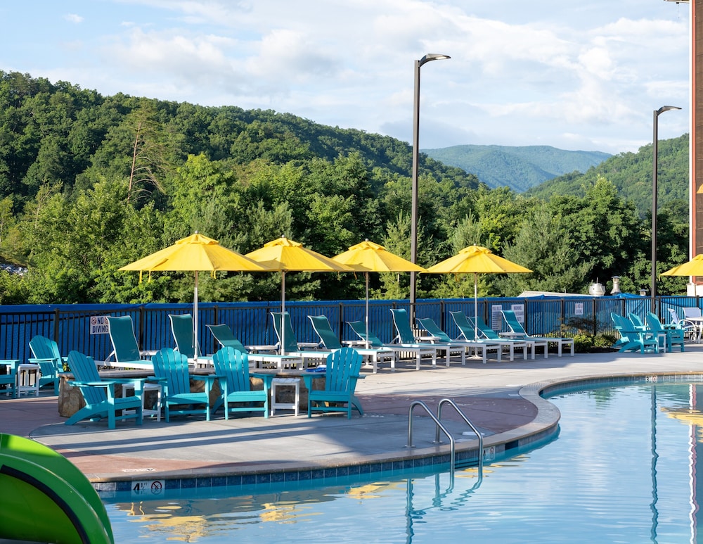 The Lodge at Camp Margaritaville 26/30
