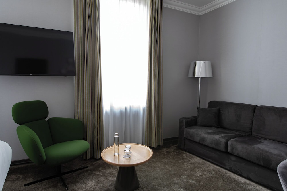 Hostellerie Du Chapeau Rouge 28/49
