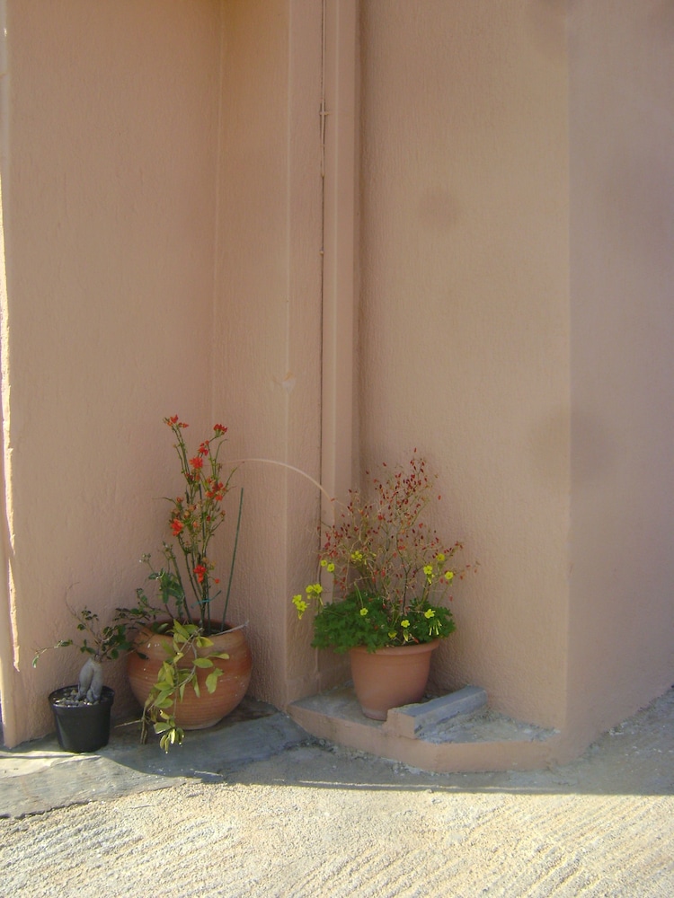 Kavousanos Apartments 3/50