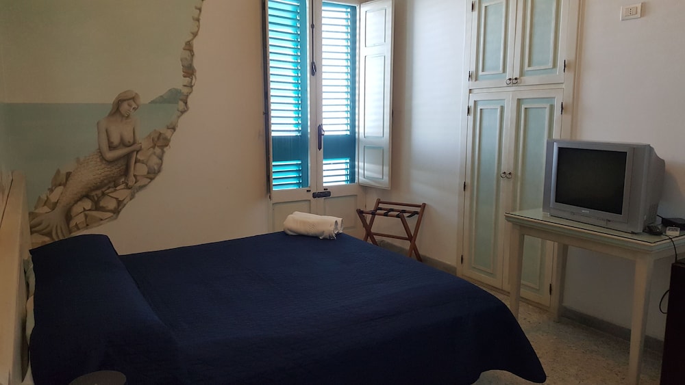 Le Sirene Scilla 28/63