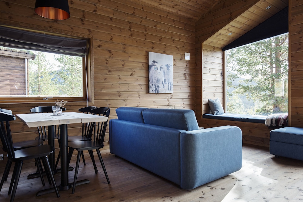Bjornfjell Mountain Lodge 25/50