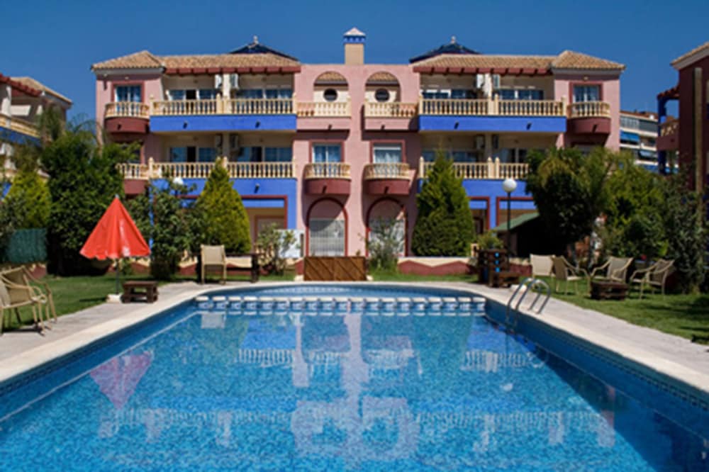 APARTAMENTOS MARINA INTERNACIONAL 2/50