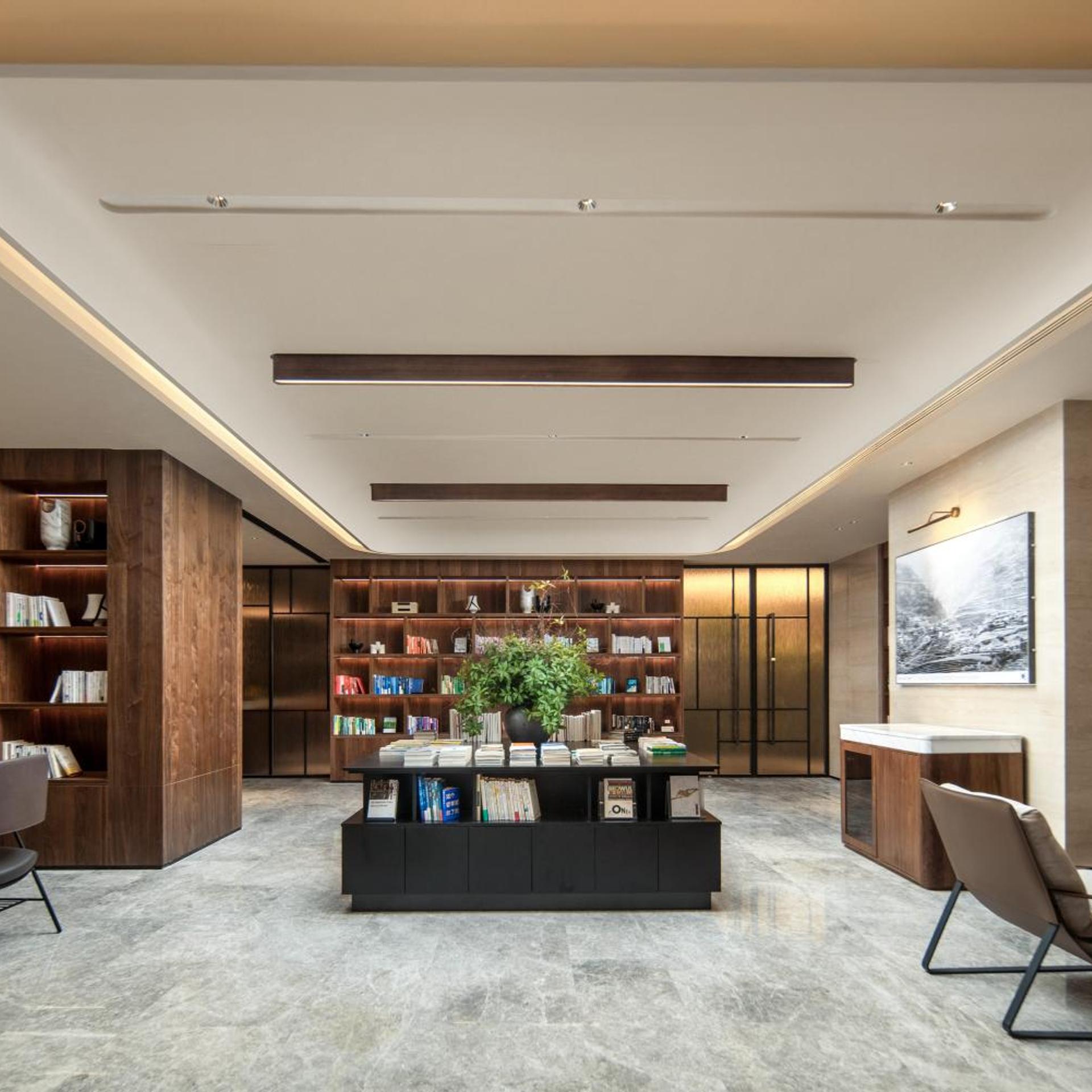 Atour Hotel Shenzhen CBD Futian Metro Station 34/50