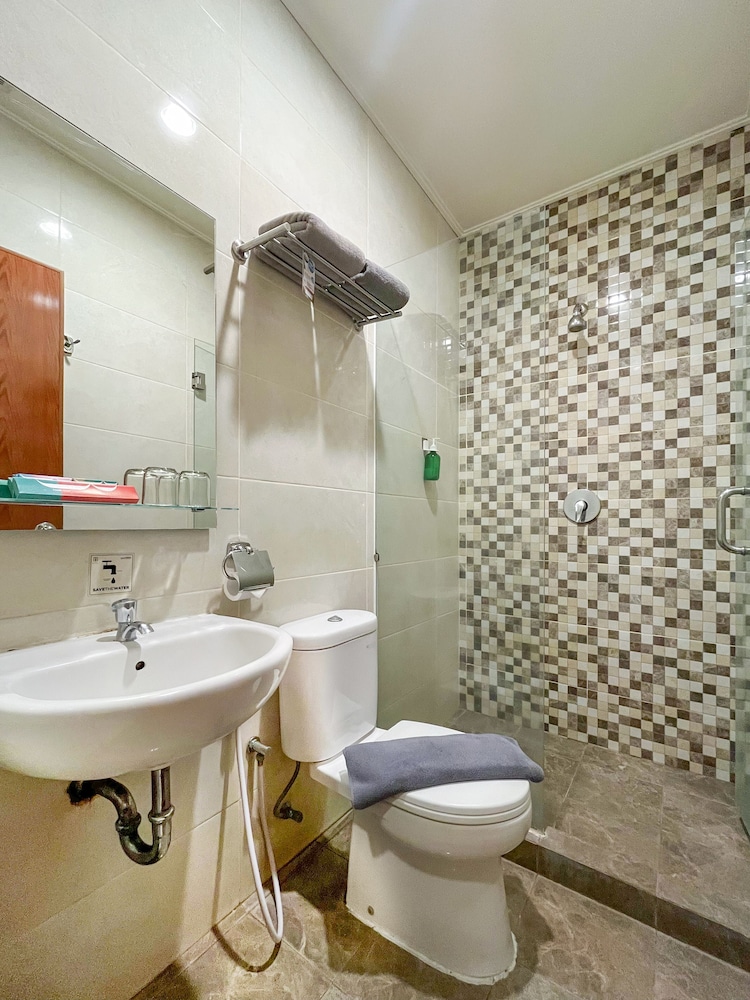 Hotel 88 Embong Kenongo 71/71