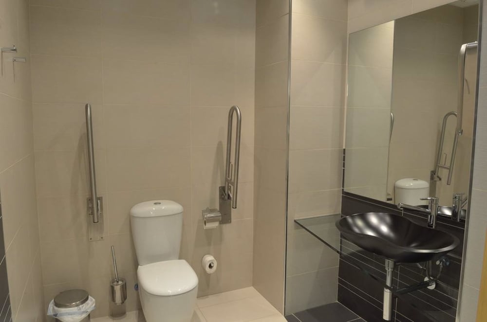 Hotel del Port 17/18