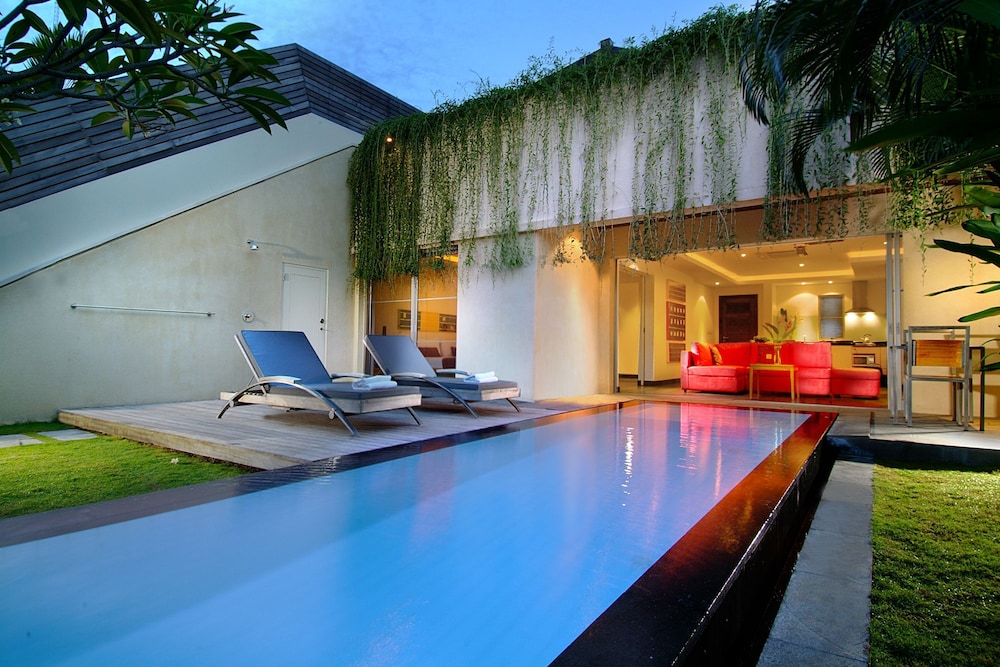 Bali Island Villa & Spa 63/88