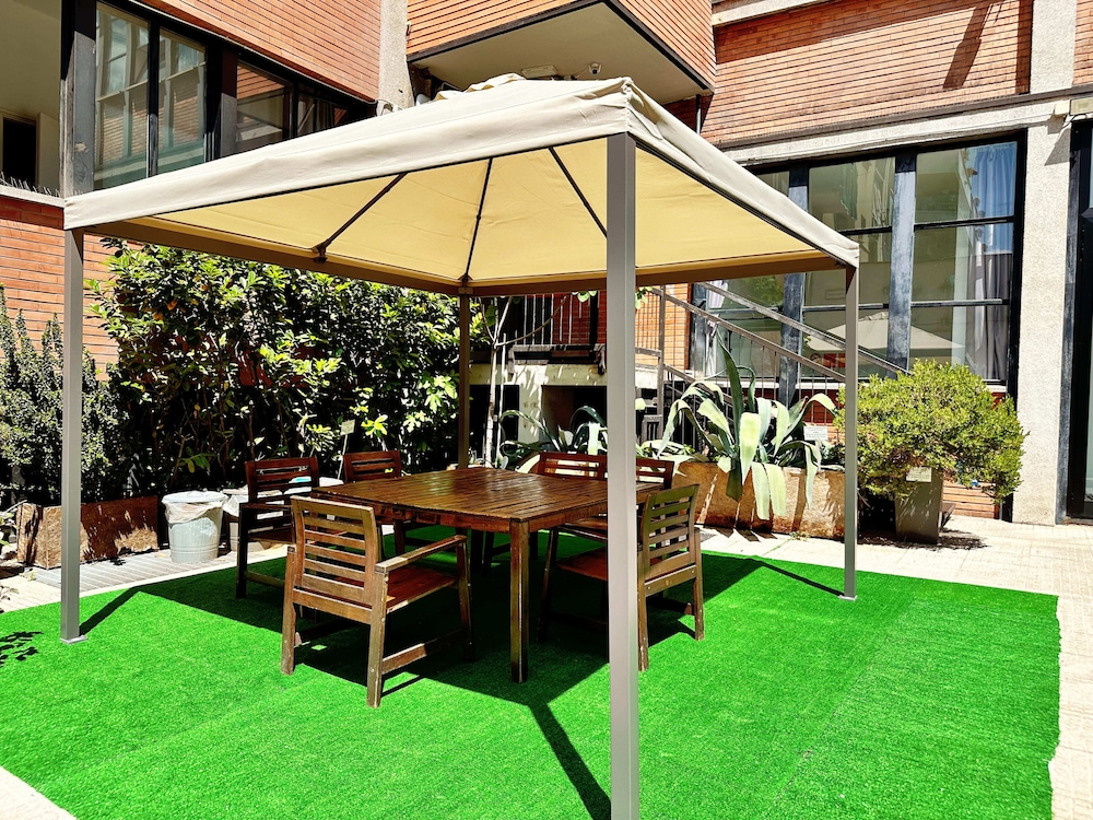 Mio Hostel 45/54