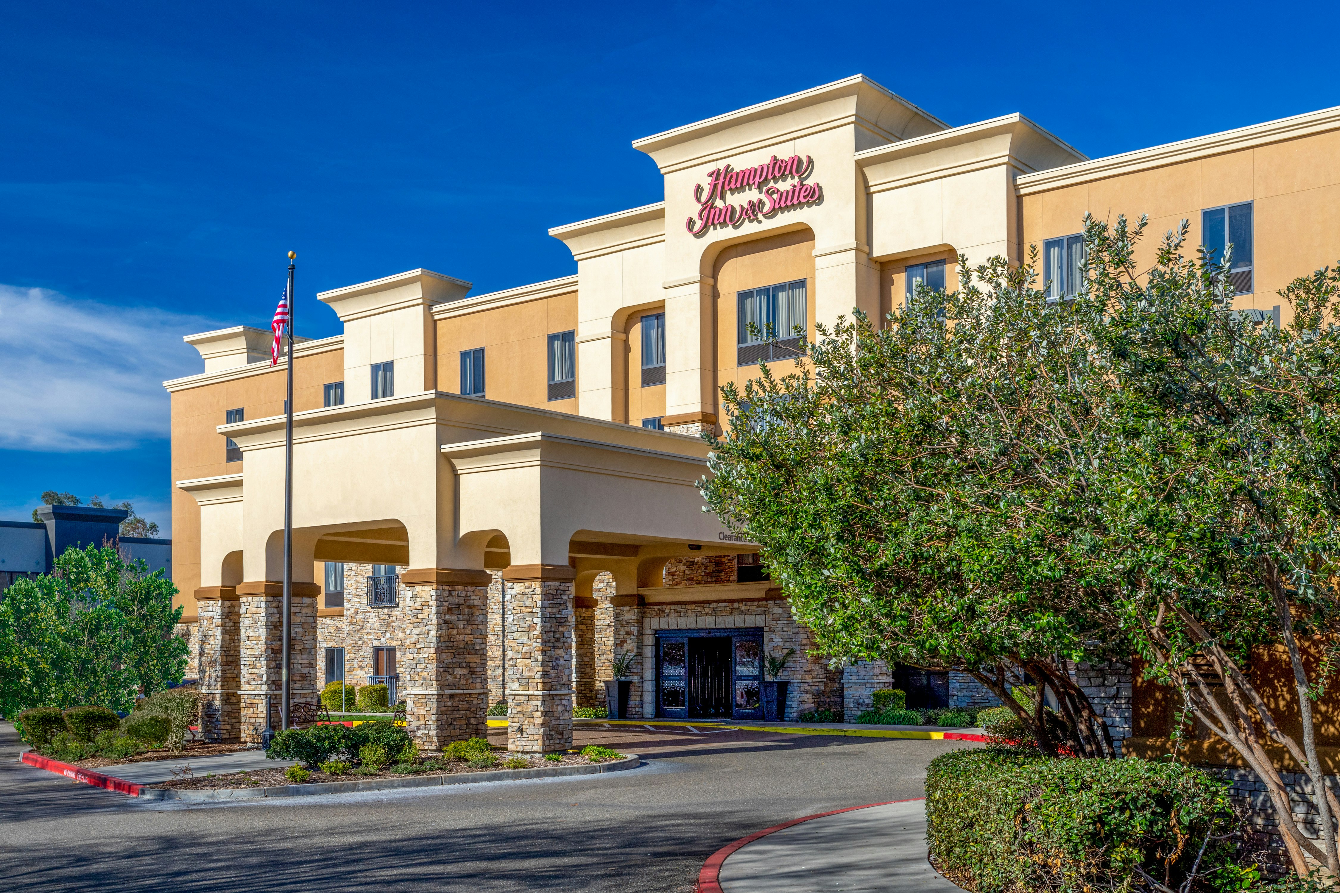Hampton Inn and Suites Sacramento-Elk Grove Laguna I-5 47/50