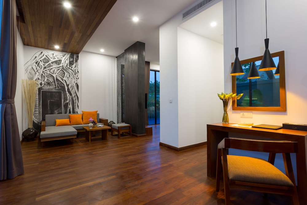 Shintana Saya Residence 42/71