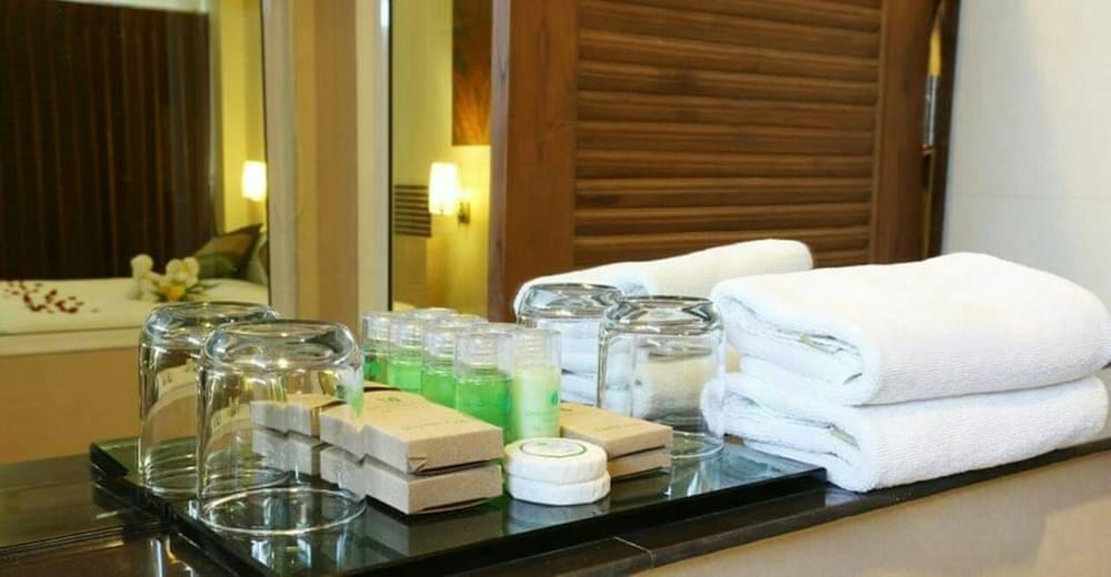 Green Hotel Resort Khon Kaen 40/55