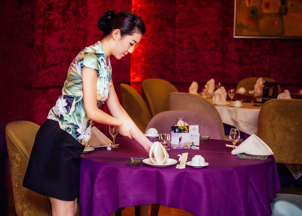 Haiyue Jianguo Hotel 35/50