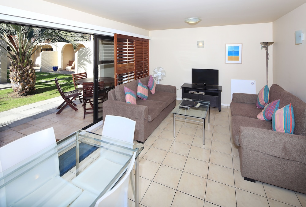 ONETANGI BEACH APARTMENTS 40/69