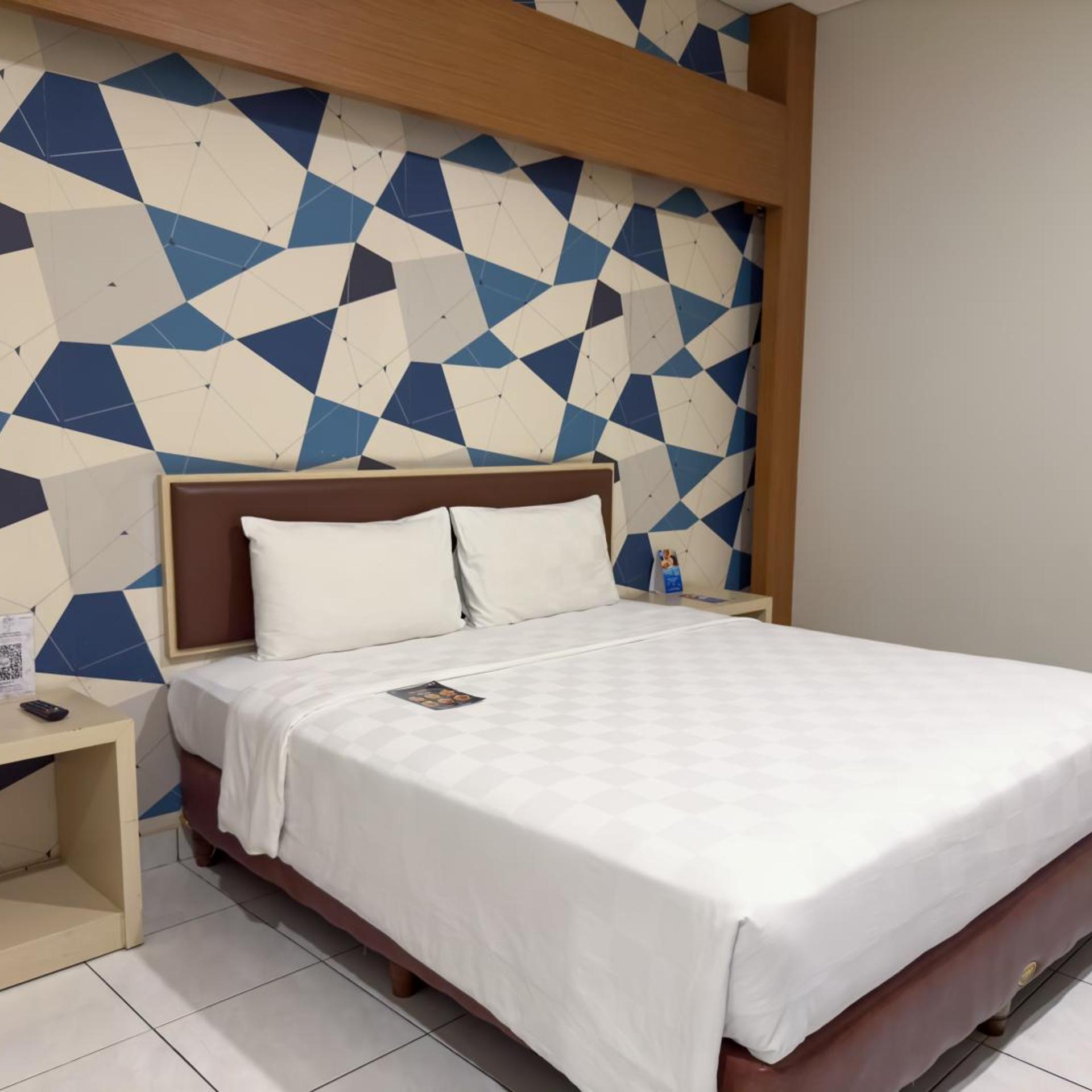 Superior, King Bed