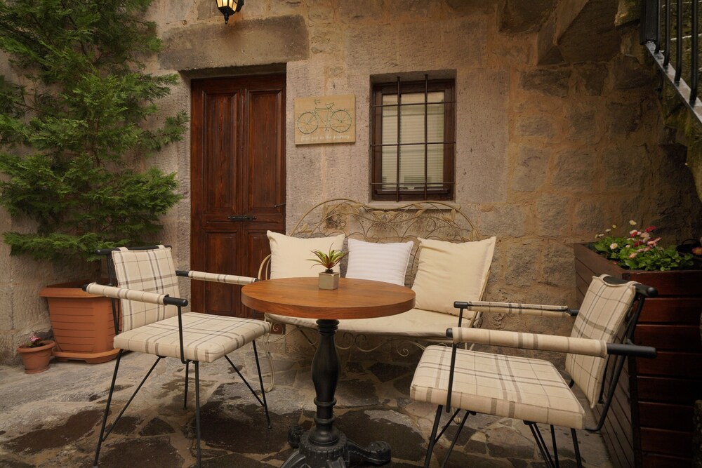 Maya Cave Hotel 28/50