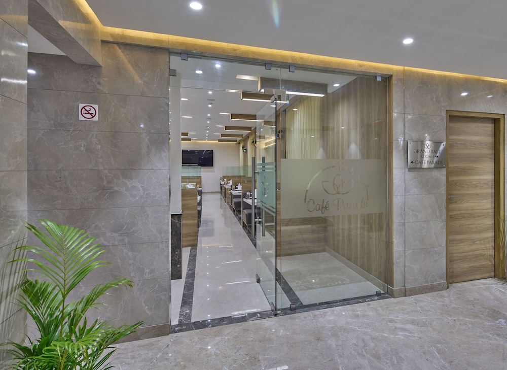 Grand Continent Hosur A Sarovar Portico Affiliate Hotel 22/47