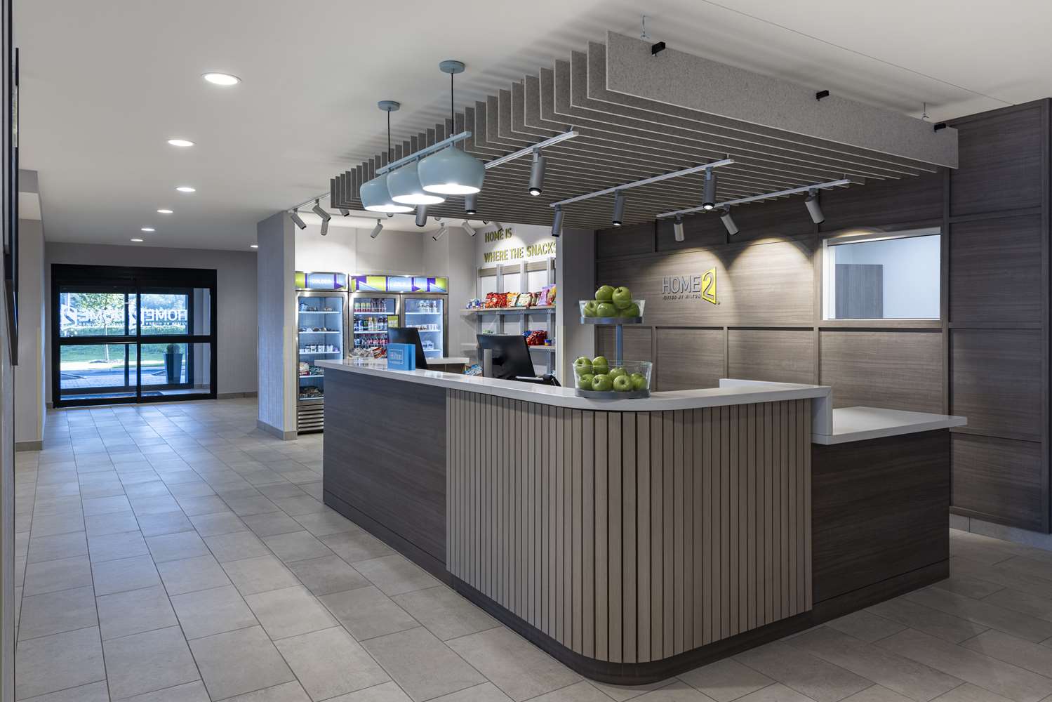 Home2 Suites by Hilton East Haven New Haven 4/17