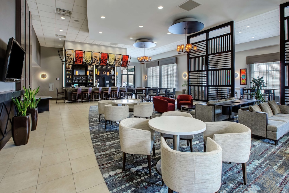 Embassy Suites Columbus - Airport 50/70