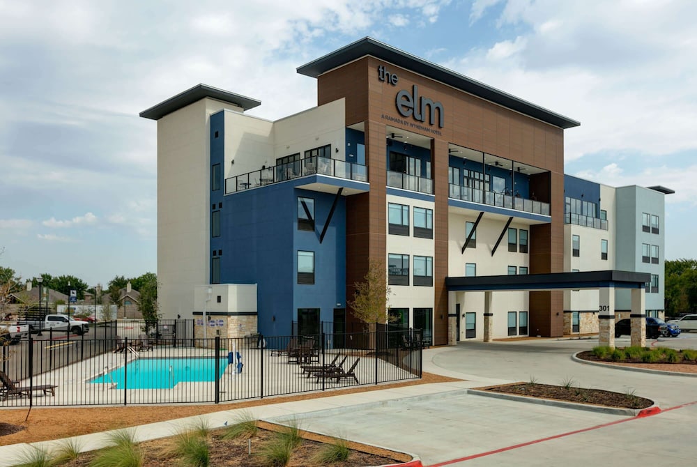 The Elm, a Ramada by Wyndham 56/65